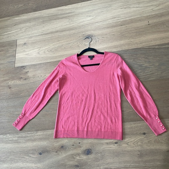 Talbots Petite 100% Pure Soft Merino V-Neck Sweater Size Small Petite - Picture 6 of 10